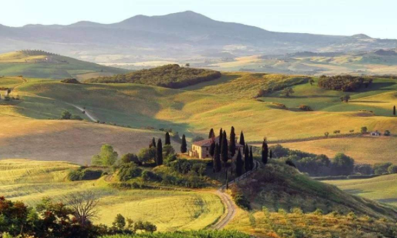 托斯卡纳(Tuscany)产区——意大利最著名葡萄酒产区之一