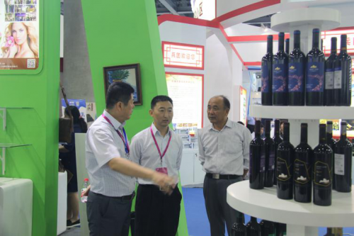 沙地酒庄亮相第十四届中国国际中小企业博览会