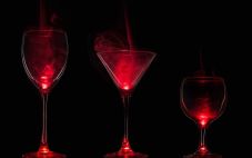 红酒存放的温度的重要性，红酒存放的温度多少度比较合适？