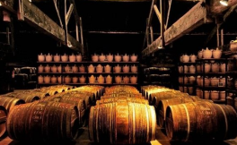 橡木桶对葡萄酒究竟做了什么改变？