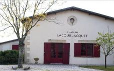 雅柯堡（Chateau Lacour Jacquet）