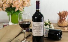 2015年份拉菲古堡红葡萄酒的评分介绍 