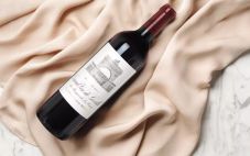雄狮酒庄干红葡萄酒2010的风味怎么样呢？