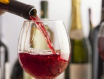 据美国调查：喝葡萄酒的多是人生赢家？