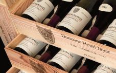 Henri Jayer葡萄酒拍卖价高达2.26亿人民币，再创历史纪录