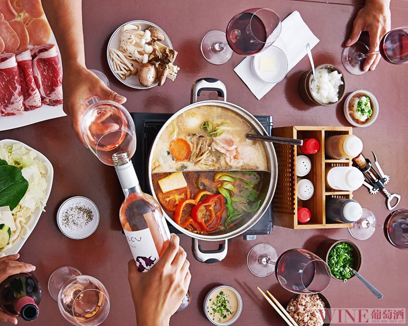 中国传统美食与葡萄酒融合