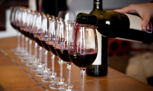 进口葡萄酒代理加盟需要具备什么条件？