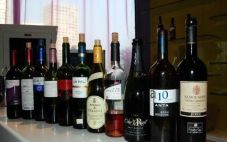 香港美酒体验公司将在10月举办珍稀葡萄酒晚宴活动