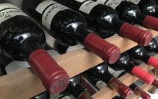 节日葡萄酒礼物指南：美国最佳赤霞珠葡萄酒