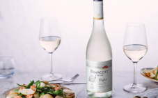 新西兰布兰卡特酒庄推出低卡路里葡萄酒系列产品