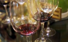 葡萄酒储藏的三大误区我们了解多少呢？