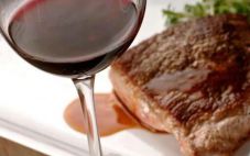 餐前少量饮用葡萄酒有助于提高人的胃口我们了解多少呢？