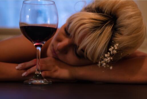 女人喝红酒的好处有哪些？