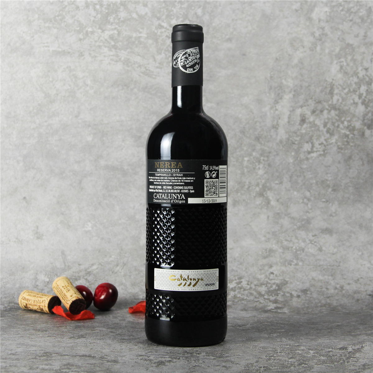西班牙加泰罗尼亚红葡萄酒