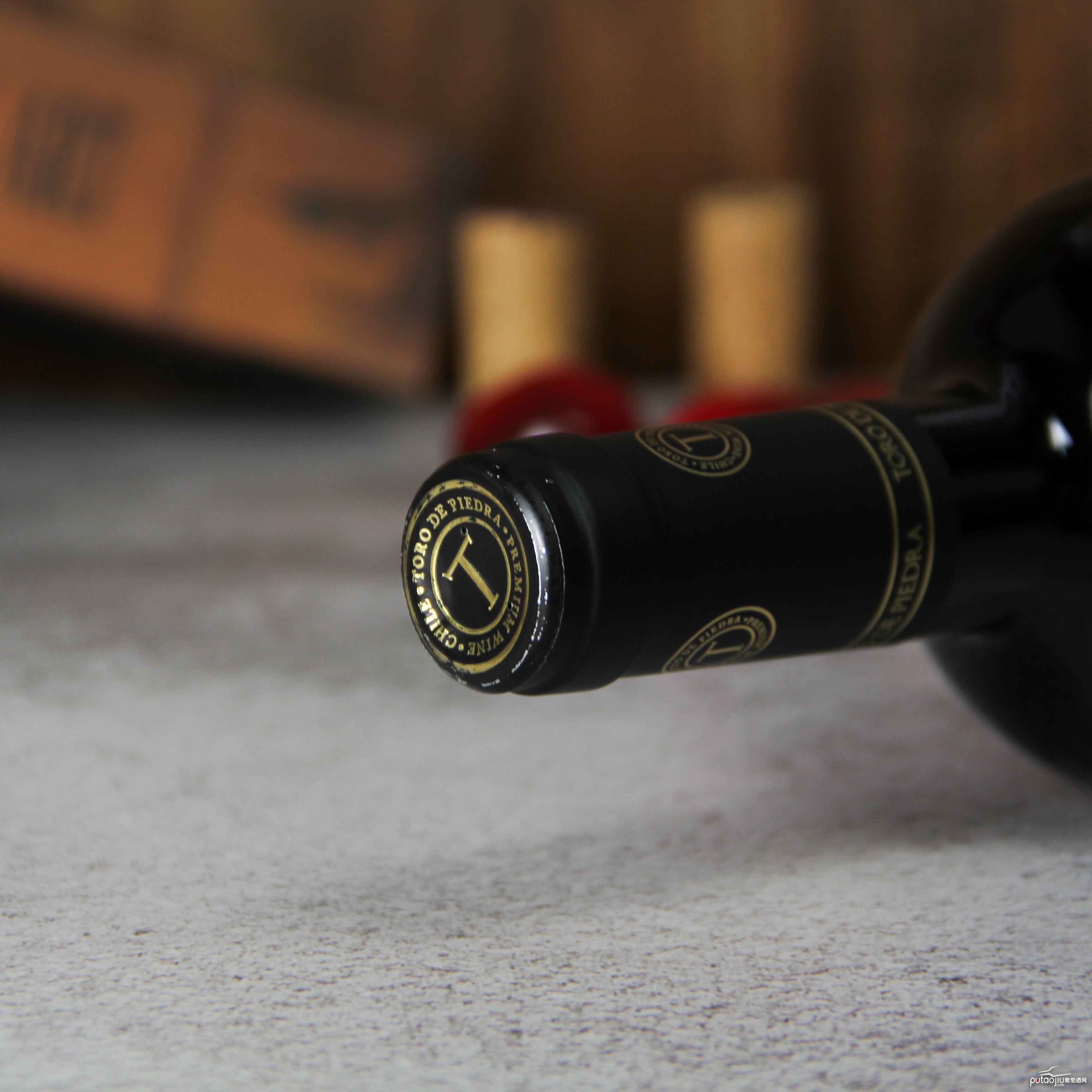 智利巨石牛单一葡萄园赤霞珠干红葡萄酒红酒
