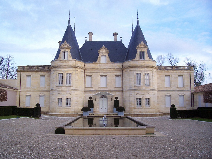 卢萨克酒庄Chateau de Lussac