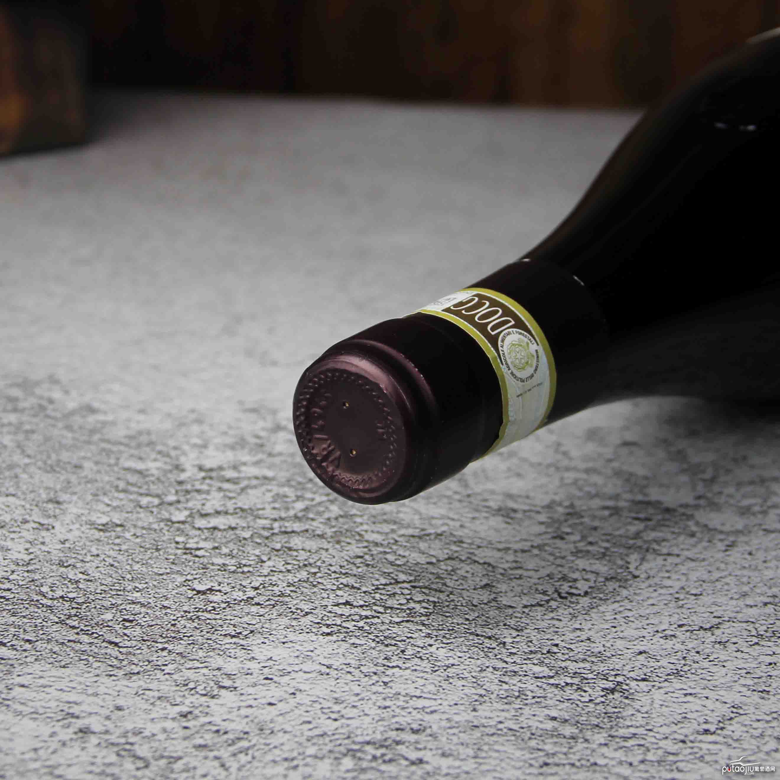 意大利宝娜起源珍藏红葡萄酒
