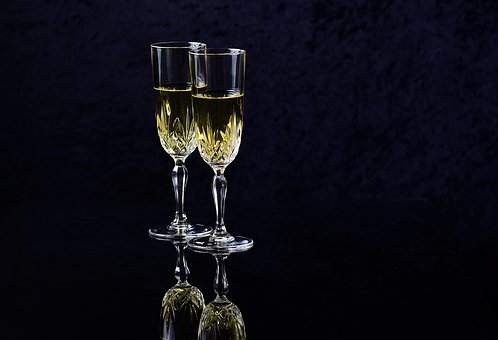 了解莫斯卡托葡萄酒及其5种主要风格