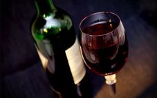 葡萄酒酒标常见的几种术语介绍