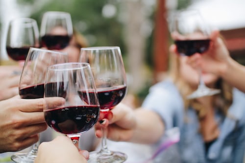 快速学品酒：掌握葡萄酒五大要素有哪些呢？