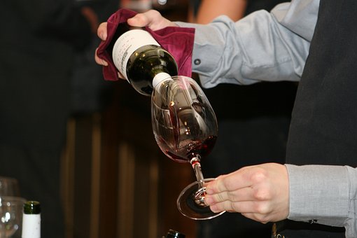 社交必知：5项葡萄酒礼仪是怎么样的呢？