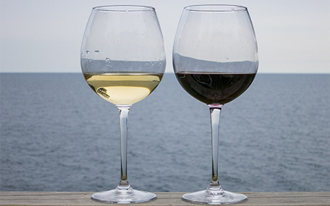 剖析葡萄酒的陈酿年份，影响葡萄酒的陈年因素有哪些呢？