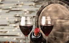 葡萄酒中有哪些风味来自酵母？