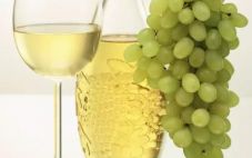 OIV数据显示：白葡萄酒和桃红合计占全球消费量过半