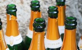 法国起泡酒Crémant的销量在上升，但香槟的销量却在下降