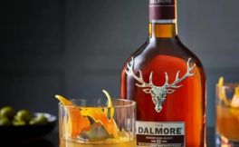 一款罕见的达尔摩49年单一麦芽威士忌 在苏富比拍卖出93,750英镑价格