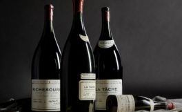 以15万美元的价格出售一瓶稀有的罗曼尼康帝拉塔什酒庄La Tâche葡萄酒